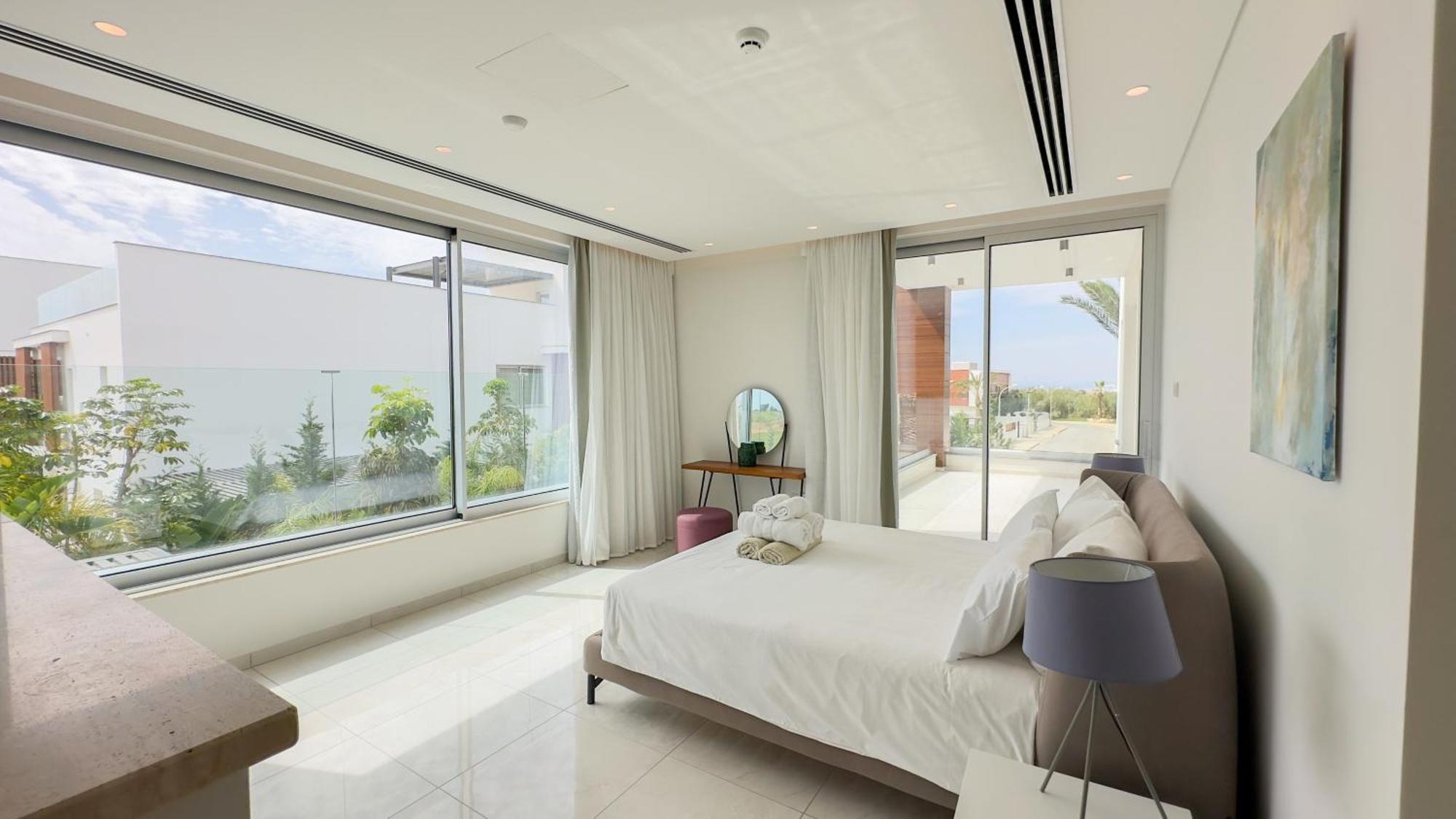 Villa Vivo Mare Beachfront - Vista Agia Napa